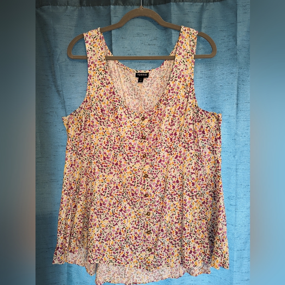 Torrid Floral Scoopneck Sleeveless Tank
